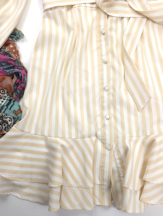 New Striped Cream Striped  and White Button-Front Peplum Belted dress Sz 4 - Picture 2 of 11